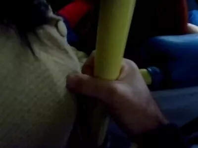 Vídeo A Surprise Stroke And Squirt video porno com duas (Danny D, Star Del Ray)