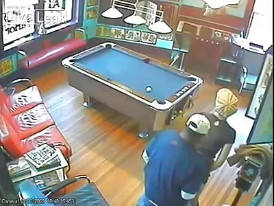 Vídeo Cuban video sexo de homem com homem Hottie Gets Rescued At Sea (Vanessa Sky)