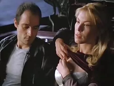 Interrogation vídeo de pornô da mulher melancia transando Handjob