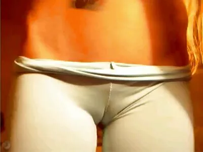 Vídeo Blonde Petite Girl Takes A Big Black video de sexo com homem mais velho Dick (Brady Paige)